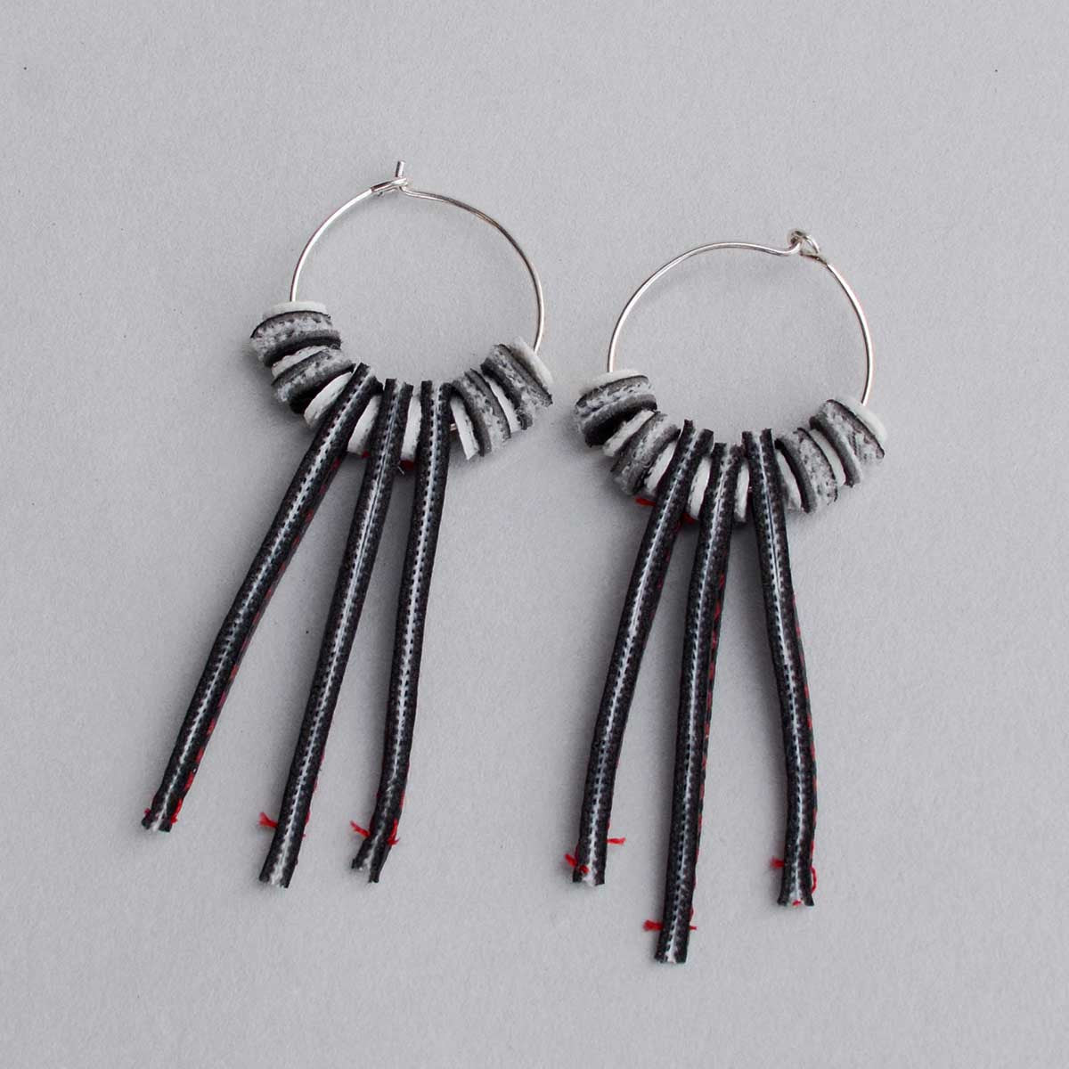 Magpies (Black)
