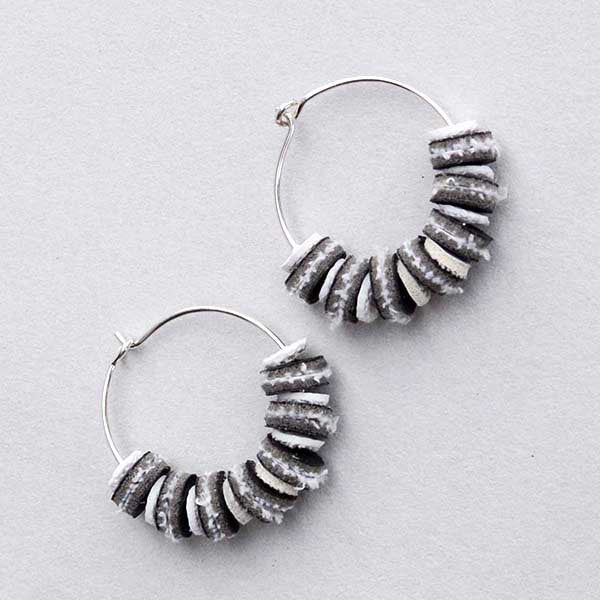 Magpies (Plain Hoops)